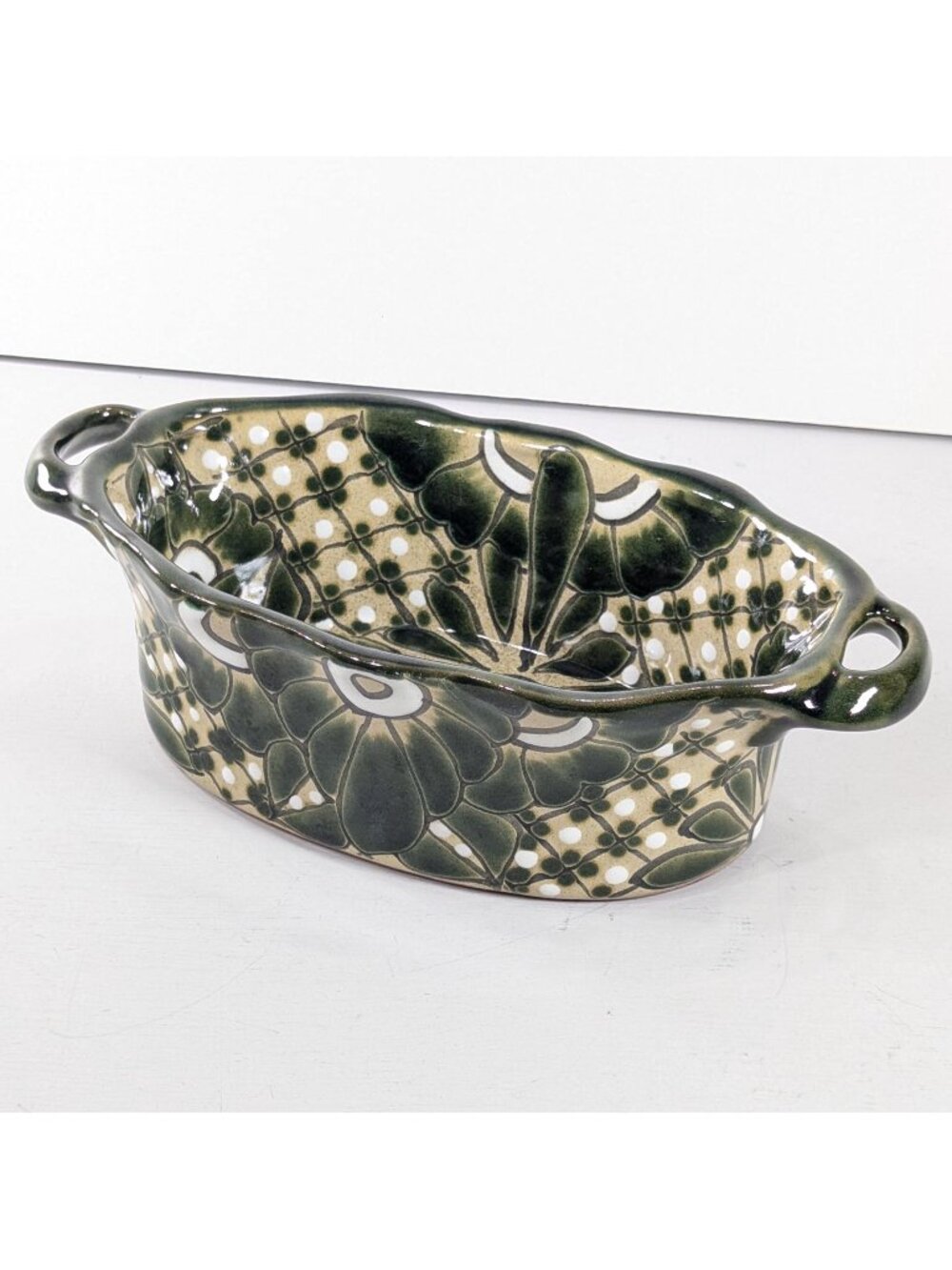 Handmade ceramic oven dish, hand painted green and white indoor planter